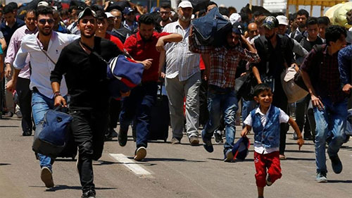 sirios regresan a sus casas Las autoridades sirias facilitan “retorno digno” de los refugiados